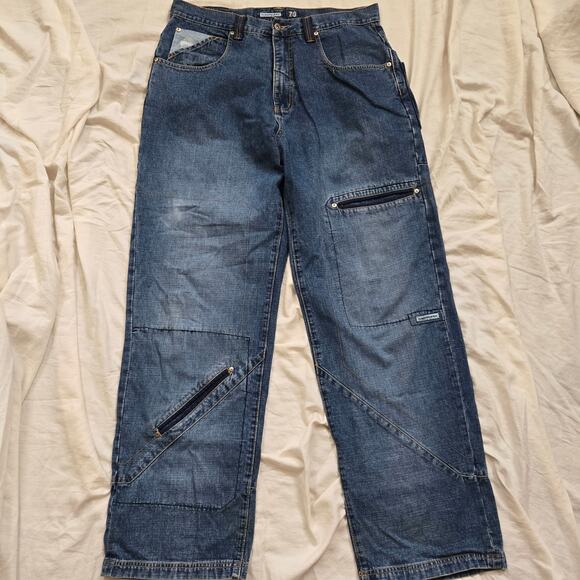 Vtg PJL Industries UK W11 Jeans Size 36x33 Medium Wash Blue Denim Baggy Fit - Picture 1 of 14